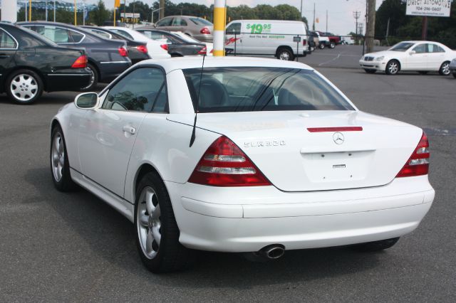 Mercedes-Benz SLK-Class 2001 photo 3