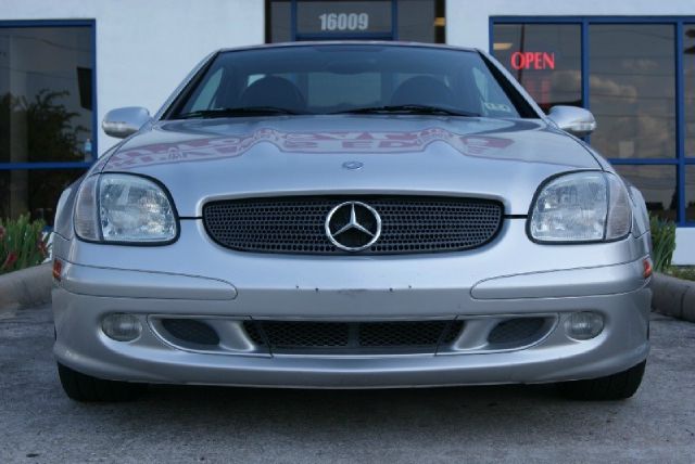 Mercedes-Benz SLK-Class 2001 photo 2