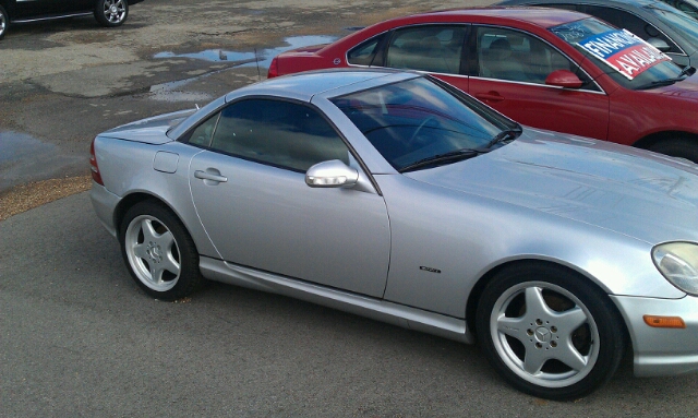Mercedes-Benz SLK-Class 2001 photo 2