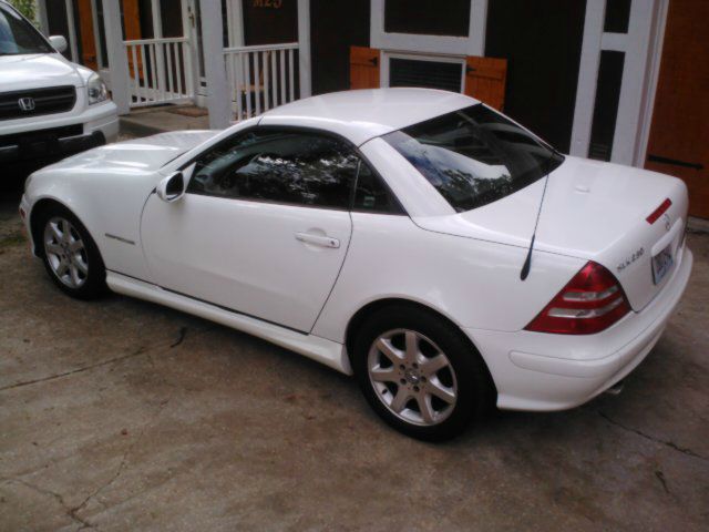 Mercedes-Benz SLK-Class 2001 photo 2