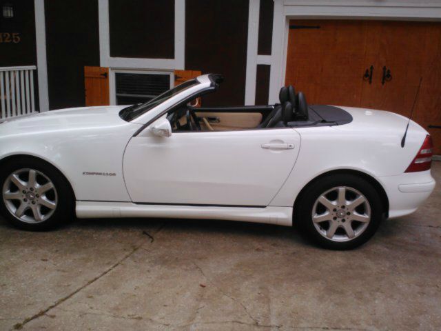 Mercedes-Benz SLK-Class 2001 photo 3