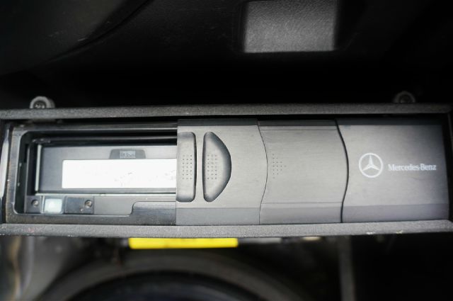 Mercedes-Benz SLK-Class 2002 photo 26