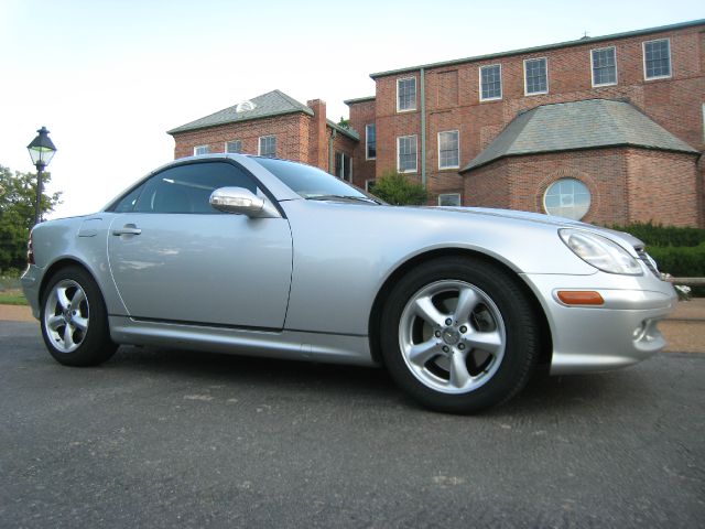 Mercedes-Benz SLK-Class 2002 photo 2