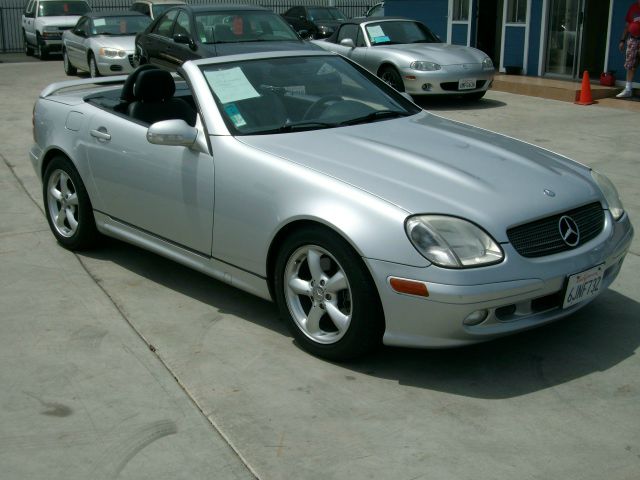Mercedes-Benz SLK-Class 2002 photo 3