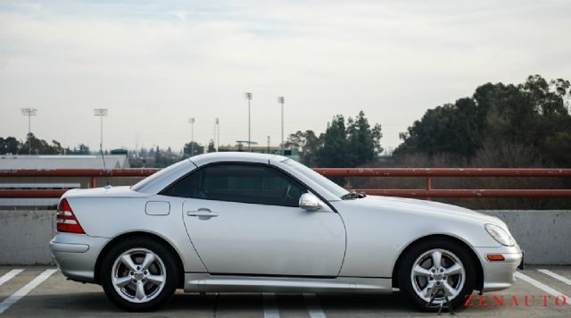 Mercedes-Benz SLK-Class 2002 photo 4
