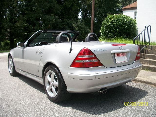 Mercedes-Benz SLK-Class 2002 photo 3