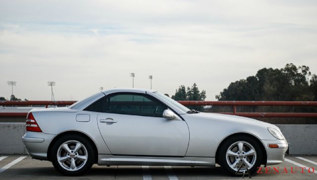 Mercedes-Benz SLK-Class 4WD 5.3L 3RD ROW Convertible