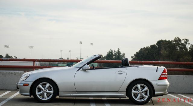 Mercedes-Benz SLK-Class 2003 photo 1