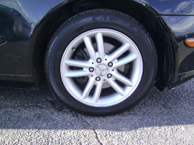 Mercedes-Benz SLK-Class Limited 7-passenger Convertible