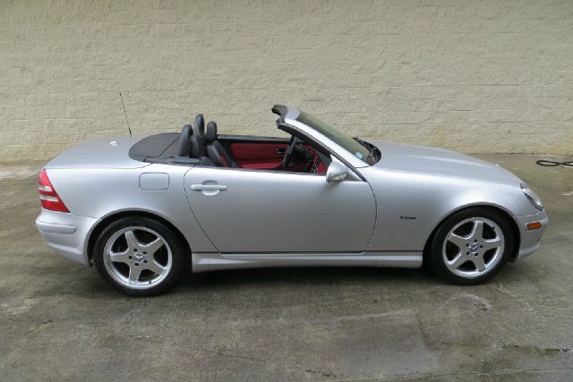 Mercedes-Benz SLK-Class 2004 photo 3