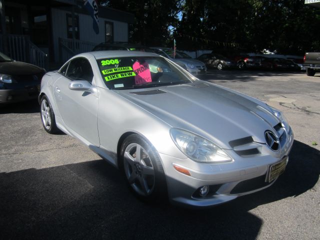 Mercedes-Benz SLK-Class Exl-res Convertible