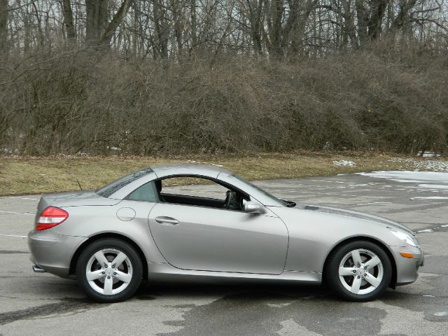 Mercedes-Benz SLK-Class 2006 photo 2