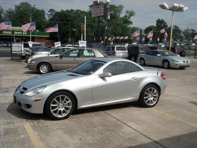 Mercedes-Benz SLK-Class Ex-lw/res Convertible