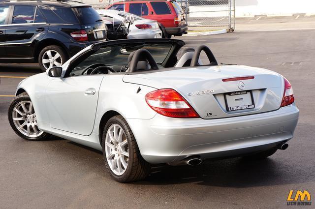 Mercedes-Benz SLK-Class Exl-res Convertible