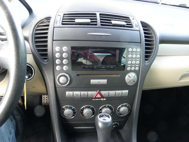 Mercedes-Benz SLK-Class 2007 photo 19