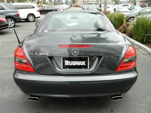 Mercedes-Benz SLK-Class 2010 photo 1