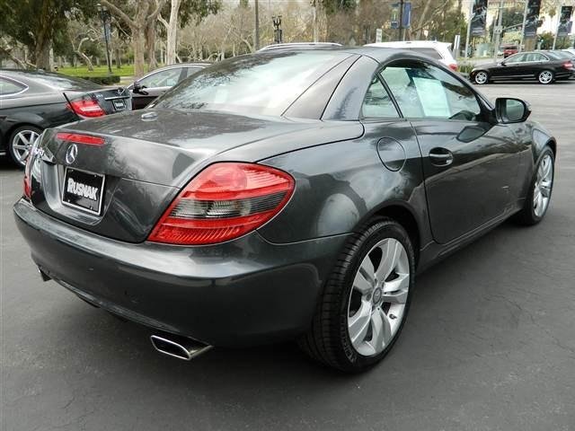 Mercedes-Benz SLK-Class 2010 photo 5