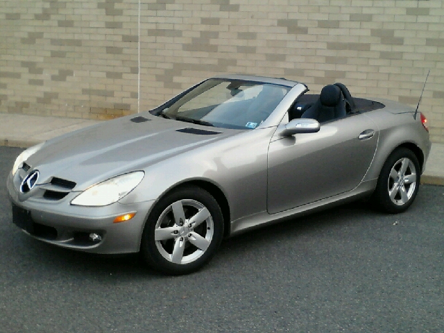 Mercedes-Benz SLK 2006 photo 2