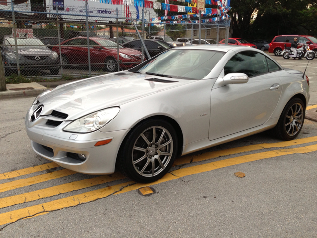Mercedes-Benz SLK Exl-res Convertible