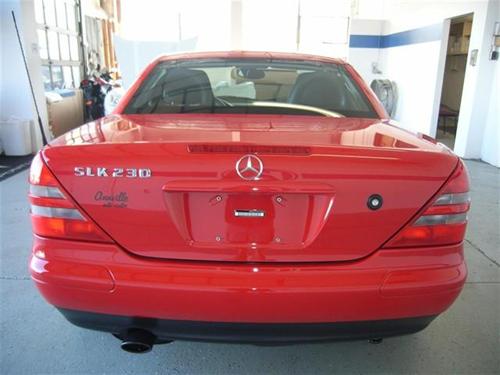 Mercedes-Benz SLK Class 1999 photo 4