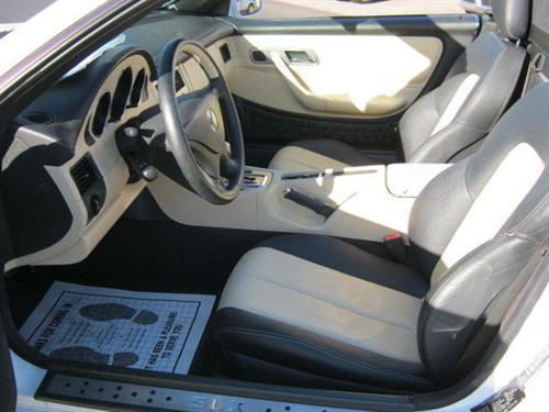 Mercedes-Benz SLK Class 2001 photo 2