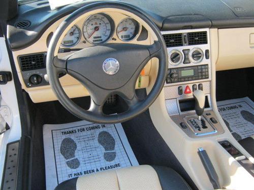 Mercedes-Benz SLK Class 2001 photo 3