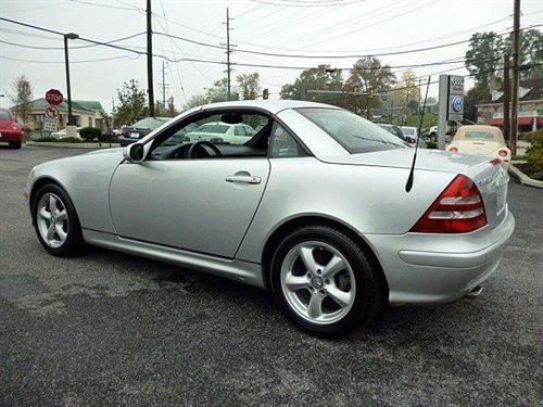 Mercedes-Benz SLK Class 2001 photo 1