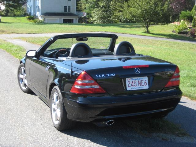 Mercedes-Benz SLK Class 2002 photo 1