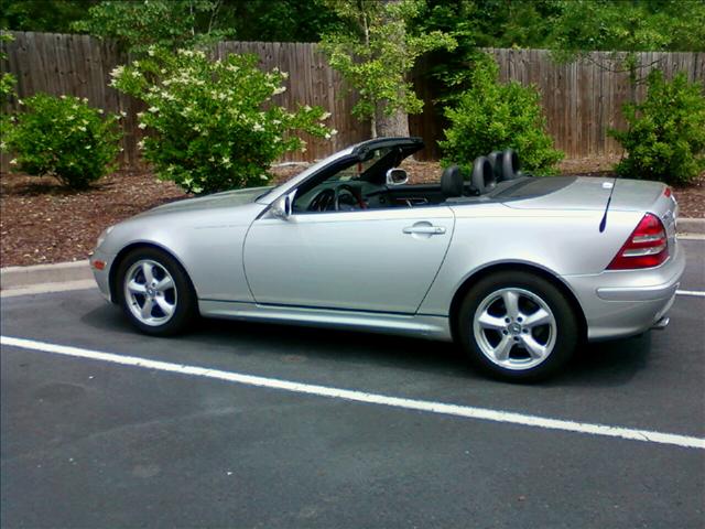 Mercedes-Benz SLK Class 2003 photo 4