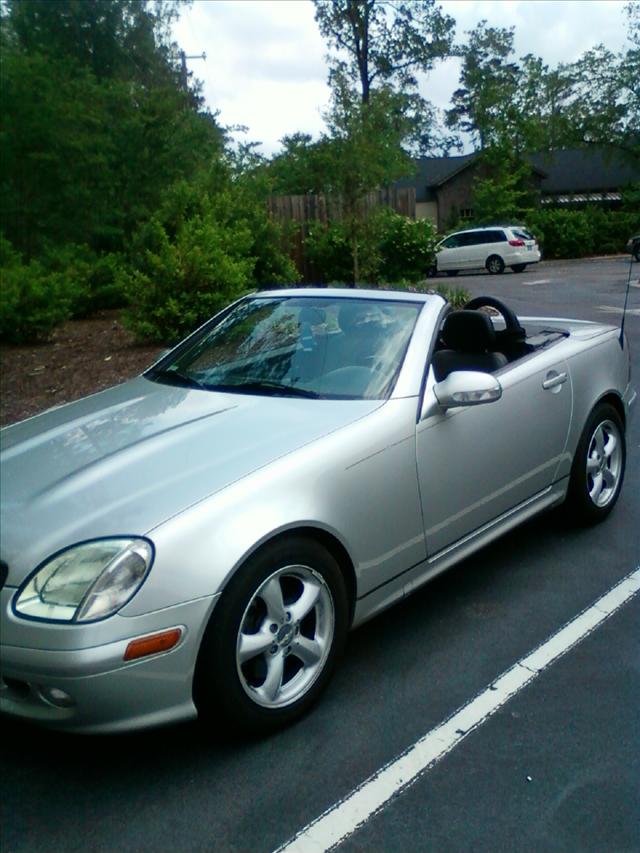 Mercedes-Benz SLK Class 2003 photo 3