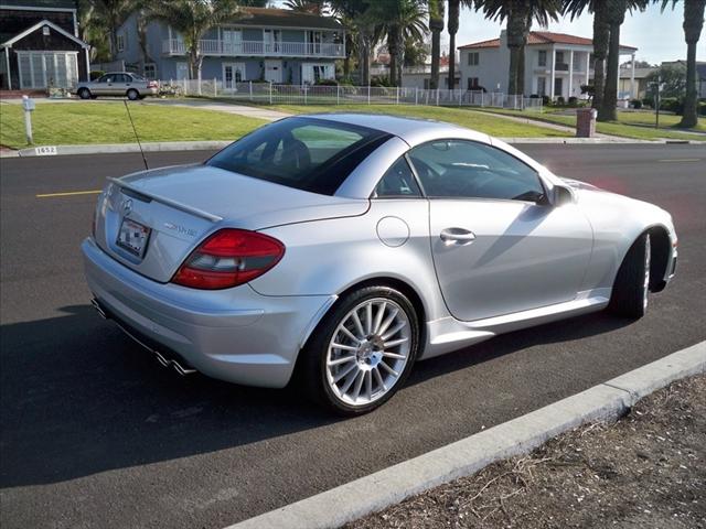 Mercedes-Benz SLK Class XLS - Loaded Convertible