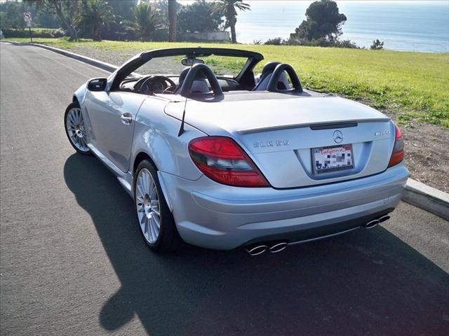Mercedes-Benz SLK Class 2005 photo 2