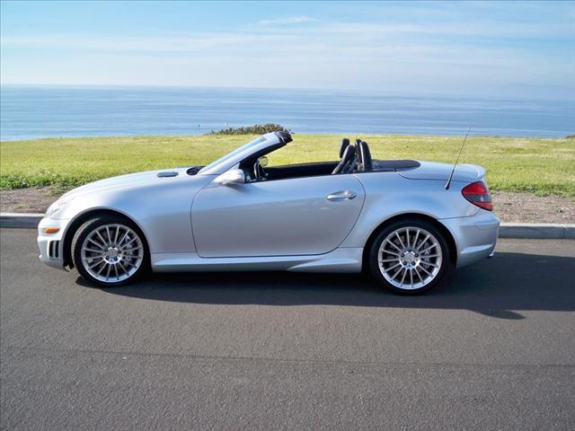Mercedes-Benz SLK Class 2005 photo 3