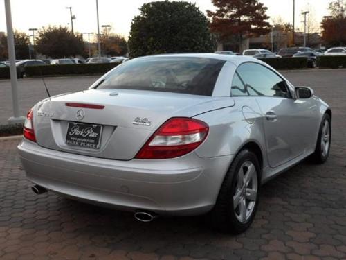 Mercedes-Benz SLK Class 2008 photo 2