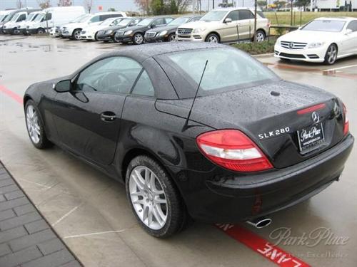 Mercedes-Benz SLK Class 2008 photo 3