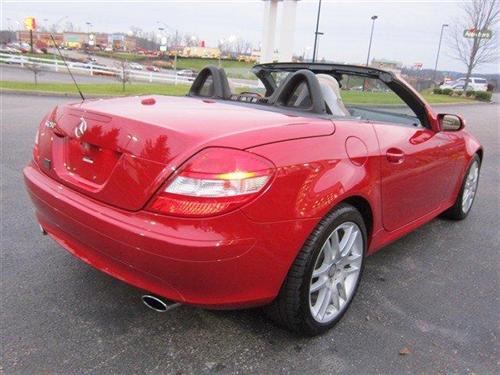 Mercedes-Benz SLK Class 2008 photo 1