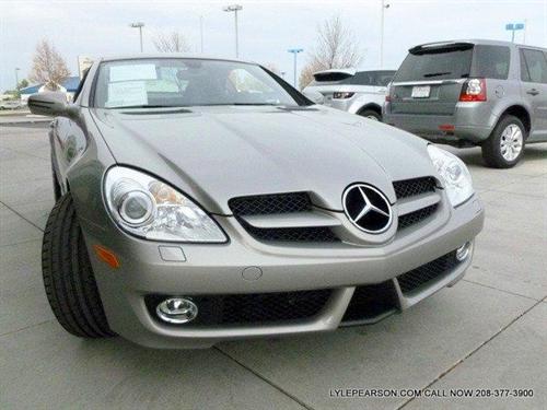 Mercedes-Benz SLK Class 2009 photo 2
