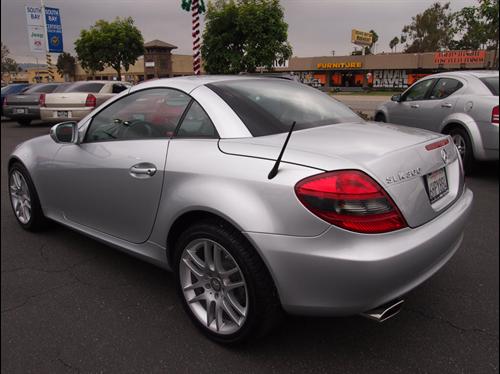 Mercedes-Benz SLK Class 2009 photo 1