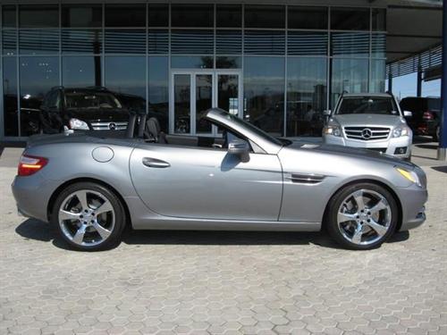 Mercedes-Benz SLK Class 2012 photo 1