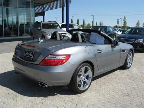Mercedes-Benz SLK Class 2012 photo 2