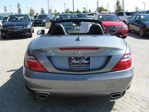 Mercedes-Benz SLK Class 2012 photo 3