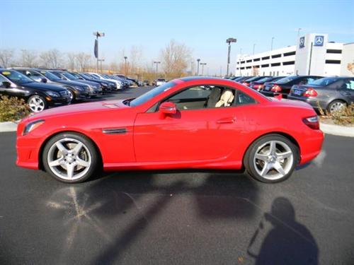 Mercedes-Benz SLK Class 2012 photo 2