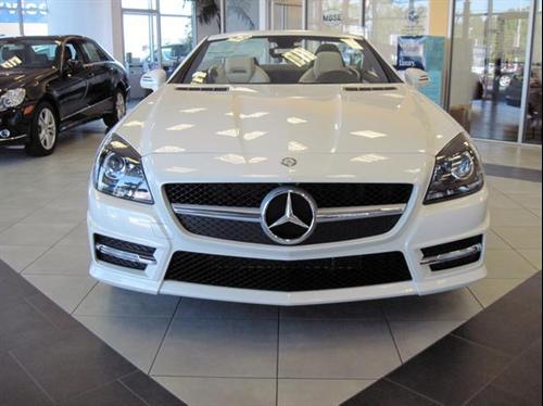 Mercedes-Benz SLK Class 2012 photo 1
