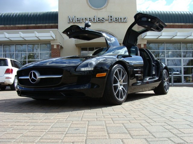 Mercedes-Benz SLS-Class 2011 photo 4
