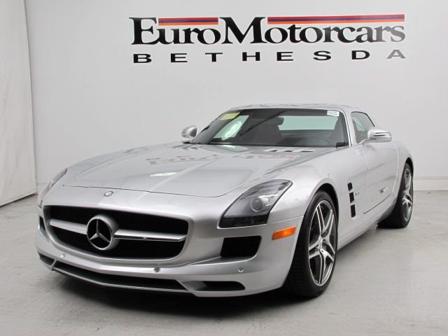 Mercedes-Benz SLS-Class SEL DVD Entertainment Unspecified