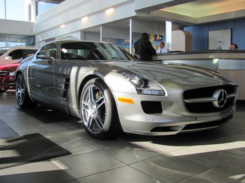 Mercedes-Benz SLS Class 2011 photo 1
