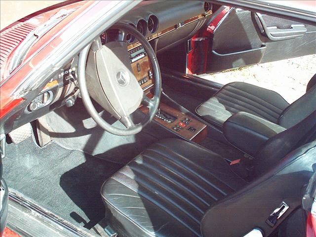 Mercedes-Benz SL Class 1985 photo 3