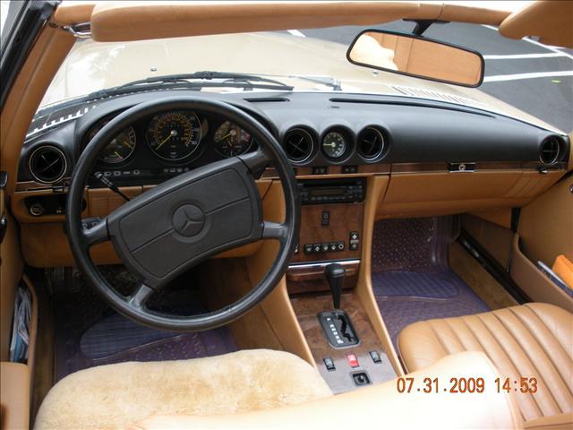 Mercedes-Benz SL Class 1988 photo 4