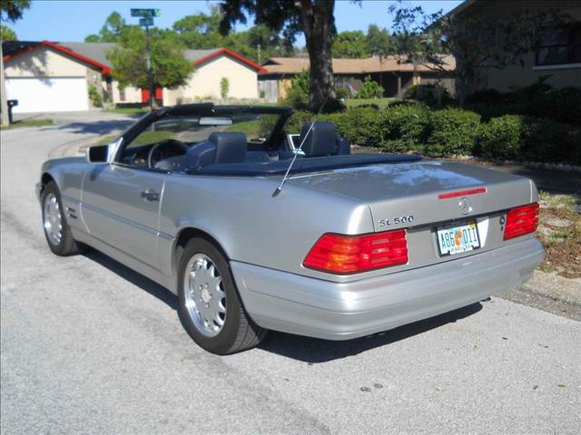 Mercedes-Benz SL Class 1997 photo 2