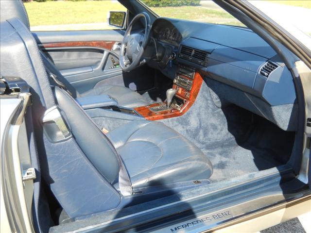 Mercedes-Benz SL Class 1997 photo 5